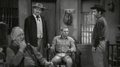 S2 E15 - Chain Gang