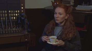 S1 E21 - Connections