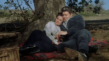 S6 E16 - Return to Yesterday